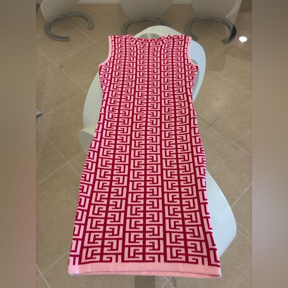 Red and Pink & Hot Pink Geometric Pattern Dress 👗 - Picture 2 of 4